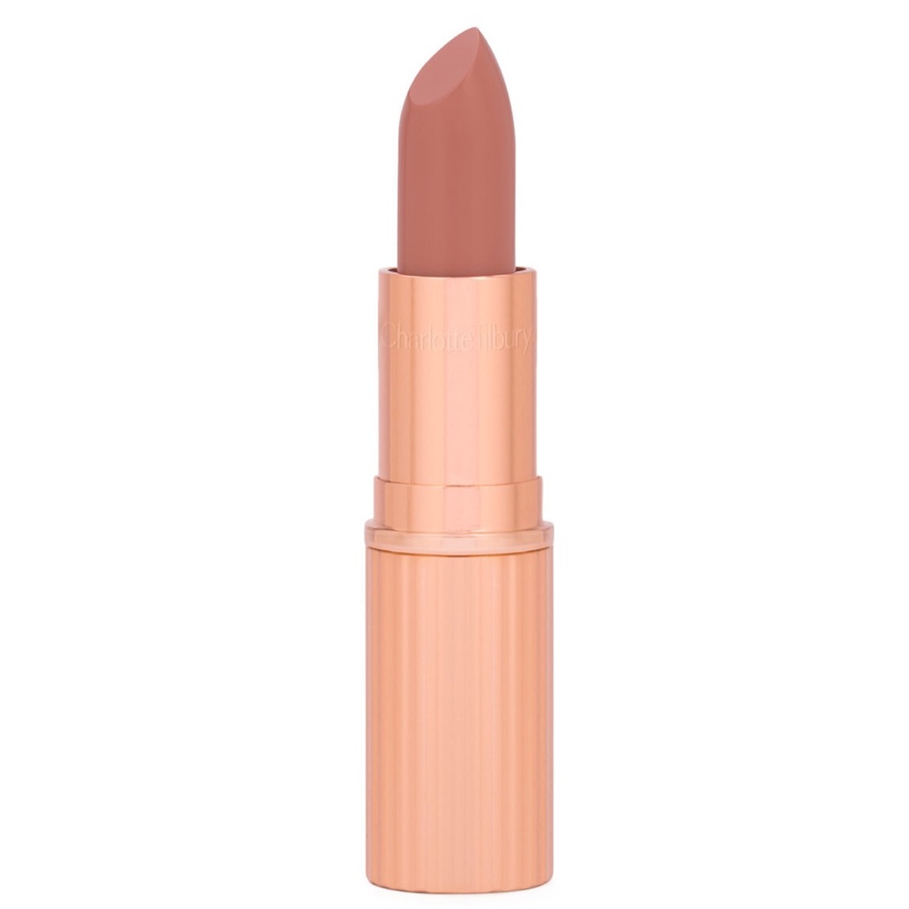 Charlotte tilbury lipstick in Penelope Pink